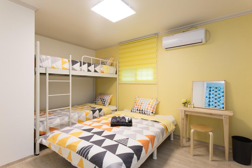 Stay Now Hongdae Сеул Номер фото