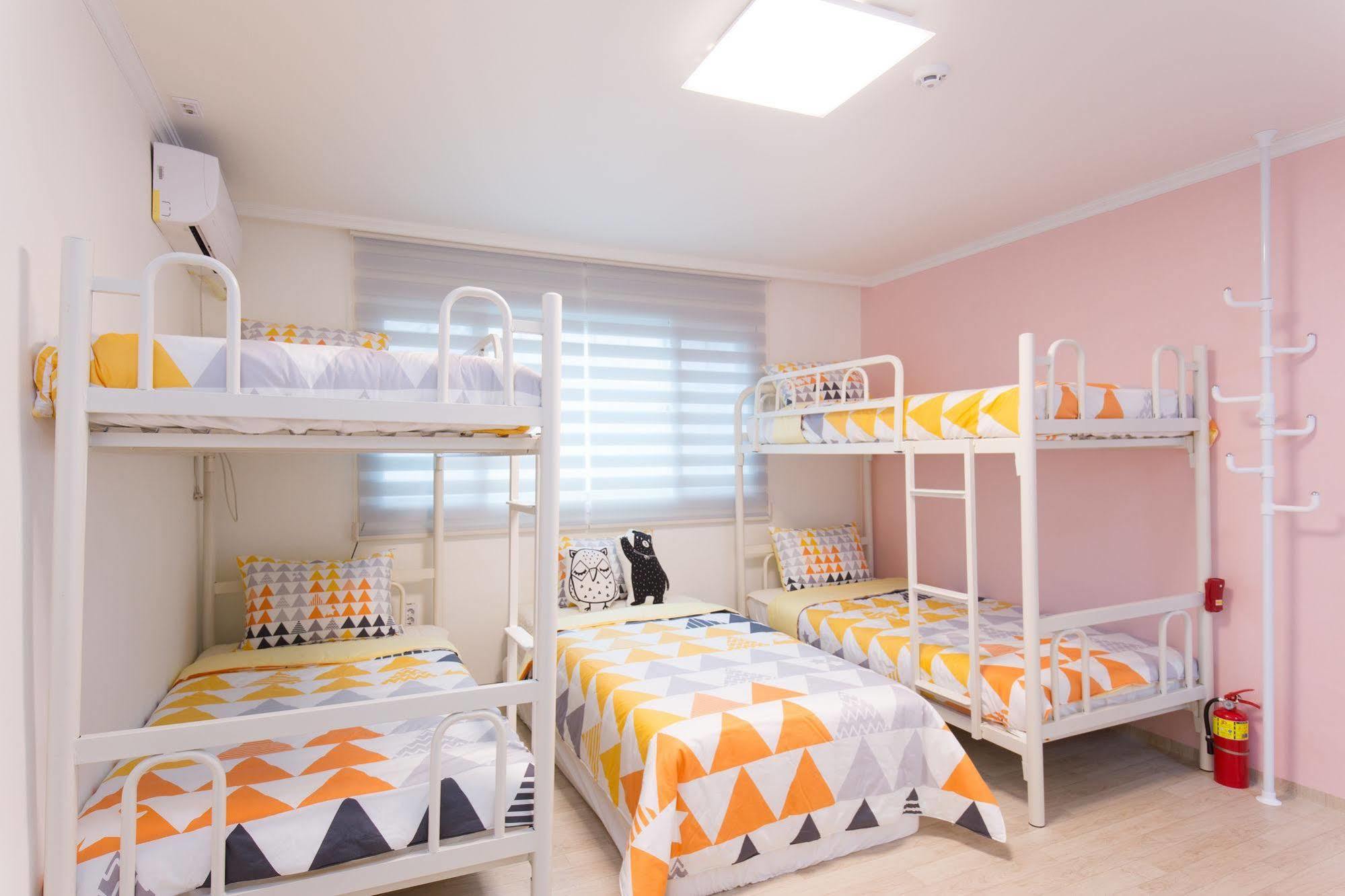 Stay Now Hongdae Сеул Экстерьер фото